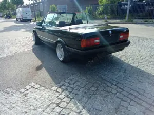 BMW 320 320i Bild 5