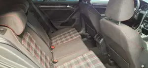 Volkswagen Golf GTI Performance 2,0TSI Xenon DCC Klima Android-Auto CarPlay Sitzh Bild 4