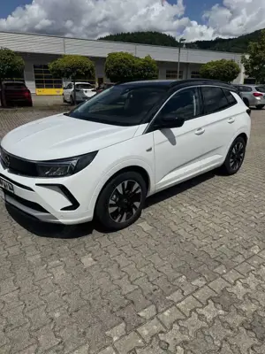 Opel Grandland X 1.2 Start/Stop Elegance Keyless 360 Grad Kamera