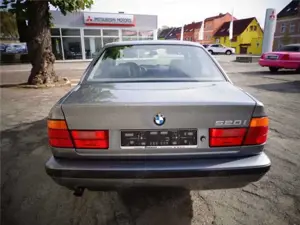 BMW 520 5er 24V  *** NEUWERTIG *** Bild 4