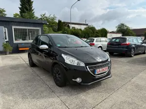 Peugeot 208 Style Bild 3