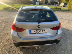 BMW X1 X1 sDrive18i Aut. Advantage Paket Plus Bild 5