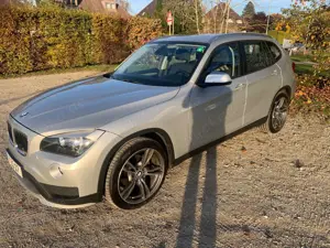 BMW X1 X1 sDrive18i Aut. Advantage Paket Plus Bild 4