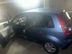 Ford Fiesta 1.3 Bild 5