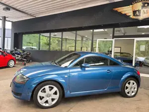 Audi TT Coupe 1.8 T S-Line LEDER/KLIMA/BT/SZH/REMUS Bild 3