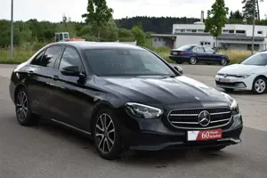 Mercedes-Benz E 220 d*LIM*Avantgarde*MBUX*LED*AHK*Kamera