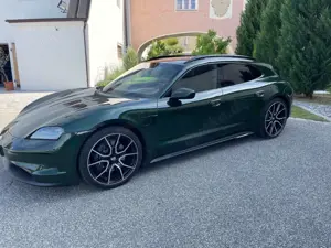 Porsche Taycan Sport Turismo " Leasingübernahme 980.-€"mtl.