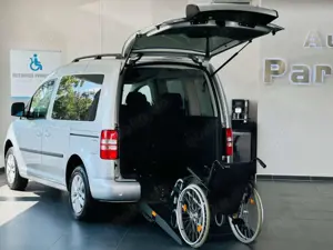 Volkswagen Caddy Comfortline TSI Behindertengerecht-Rampe