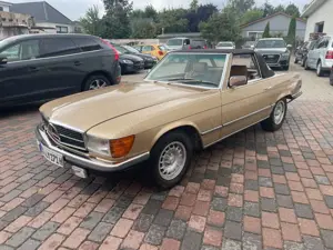 Mercedes-Benz 380 SL W107