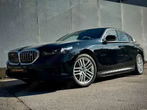 BMW i5 eDrive40* Neuwertig+Top Ausstattung