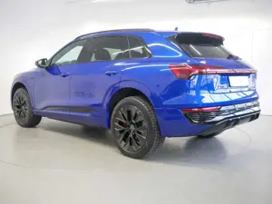 Audi Q8 e-tron 50  quattro S line MATRIX AHK virt. Cock.+ BO 360 Bild 4