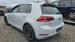 Volkswagen Golf VII Lim. Join BlueMotion *AUTO*TEMPO*SHZ* Bild 3