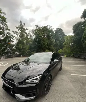 CUPRA Leon Sportstourer 300 ps Service würde immer bei cupra