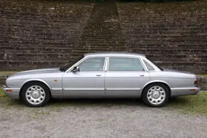 Jaguar Daimler V8 Langversion  3 Jahre Garantie Bild 4