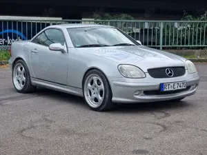 Mercedes-Benz SLK 230 KOMPRESSOR *Brabus 18"*Klima*TÜV NEU*