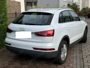 Audi Q3 Q3 2.0 TDI S tronic - Automatik, AHK Bild 4