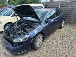 Volkswagen Golf Lounge BMT