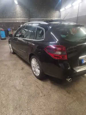 Renault Laguna Grandtour 2.0 dCi FAP GT Bild 3