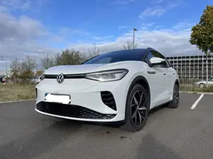 Volkswagen ID.4 GTX Allrad+Garantie 09./27+8fach bereift+Wärmepump