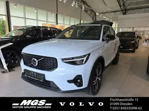 Volvo XC40 B3 Mild-Hybrid Benzin Plus 2WD