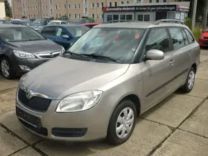 Skoda Fabia 1.6 16V Combi Cool Edition