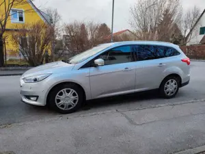 Ford Focus Focus Turnier 1.0 EcoBoost Start-Stopp-System Tita