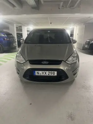 Ford S-Max 2.0 TDCi DPF Titanium S