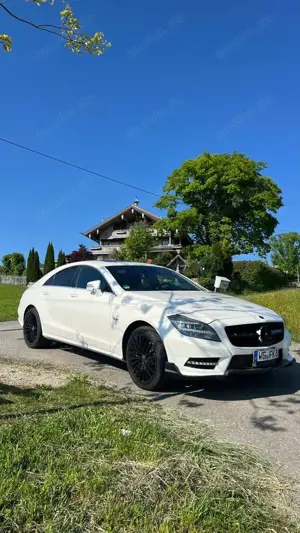 Mercedes-Benz CLS 350 BlueEFFICIENCY 7G-TRONIC Edition 1