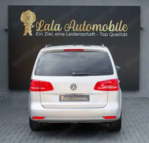 Volkswagen Touran Comfortline 1.6 TDI KLIMA TEMPOMAT RADIO Bild 4