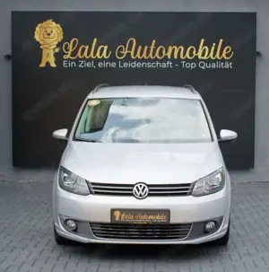 Volkswagen Touran Comfortline 1.6 TDI KLIMA TEMPOMAT RADIO Bild 2