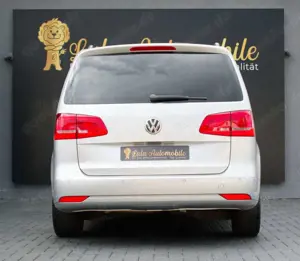 Volkswagen Touran Comfortline 1.6 TDI KLIMA TEMPOMAT RADIO Bild 5