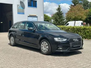 Audi A4 Avant Attraction Xenon*Leder*Navi*AHK*