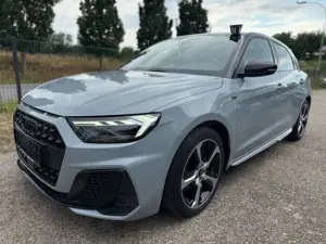 Audi A1 30 TFSI S Line OPTIK*KAMERA*GARANTIE