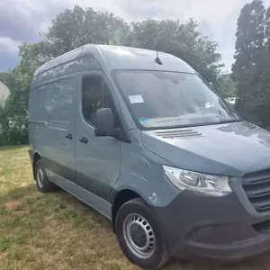 Mercedes-Benz Sprinter 311 CDI Standard VA 9G-TRONIC Bild 3