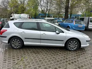 Peugeot 407 Tendance, Klima, AHK, Navi, Pano. Bild 4