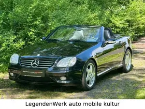 Mercedes-Benz SLK 32 AMG Scheckheft ex JP HISTORIE vollständig Bild 2