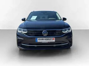 Volkswagen Tiguan 1.5 TSI Life AHK*IQ-LIGHT*NAVI*SHZ*ACC*PDC*KAME... Bild 2