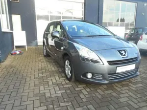 Peugeot 5008 Active 155 THP