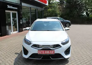 Kia Ceed SW / cee'd SW PHEV Automatik LED Nav Scheckh Bild 3