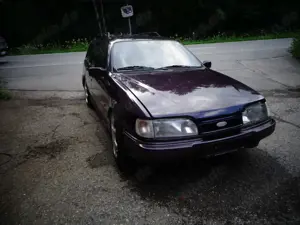 Ford Sierra Sierra Turnier Ghia