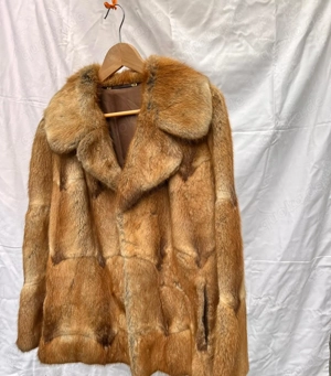 Verschiedene Pelze zu verkaufen 