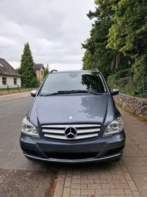 Mercedes-Benz Viano 2.0 CDI DPF 4Matic lang Automatik Trend Xenon AHK