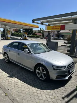 Audi A4 Avant 3.0 TDI DPF clean diesel quattro S tronic Am