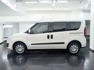 Opel Combo Colorado L1H1"SHZ"Scheckheftgepflegt"Klima" Bild 5