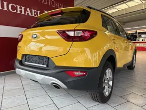 Kia Stonic Spirit Kamera Carplay Bild 3