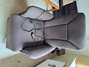 Elektrischer Fernseh- Liegesessel Stoff braun mit Aufstehhilfe