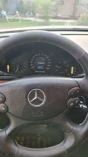 Mercedes-Benz E 200 CDI Automatik Elegance DPF Bild 2