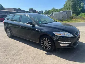 Ford Mondeo Turnier Champions Edition