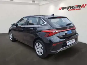 Hyundai i20 Automatik*Klimaaut.*LHZ*SHZ*LED*DAB*R.Cam* Bild 4