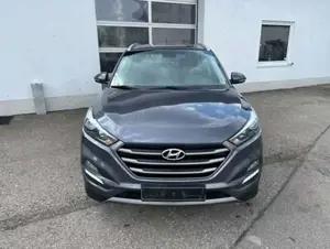 Hyundai TUCSON blue Trend 2WD (TL) Bild 2